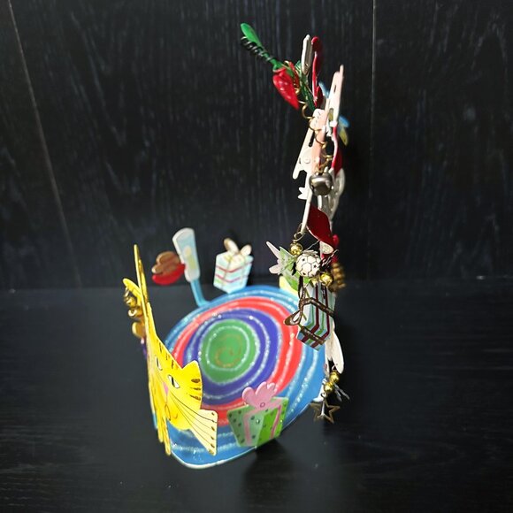 Santa's Christmas Fanciful Flights Metal Karen Rossi Silvestry Stand Card Holder - Picture 14 of 16